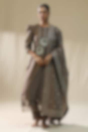 Mocha Colored Chanderi Silk Kurta Set by Arpita Sulakshana at Pernia's Pop Up Shop
