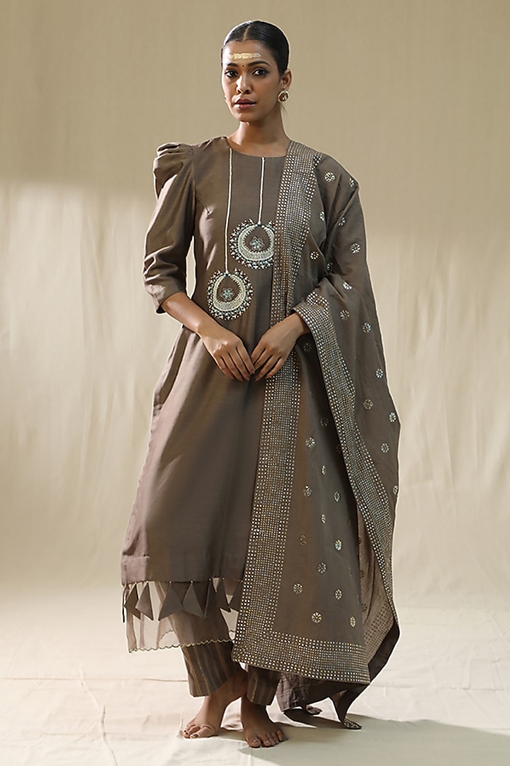 Mocha Colored Chanderi Silk Kurta Set by Arpita Sulakshana at Pernia's Pop Up Shop