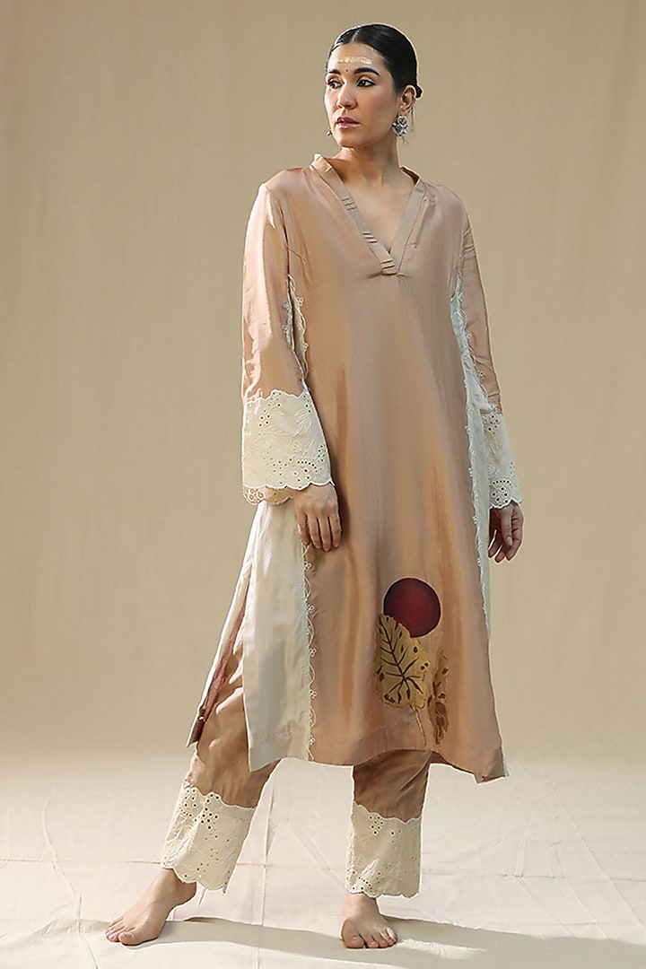 Rose Gold Summer Silk Handpainted Kurta Set by Arpita Sulakshana at Pernia's Pop Up Shop