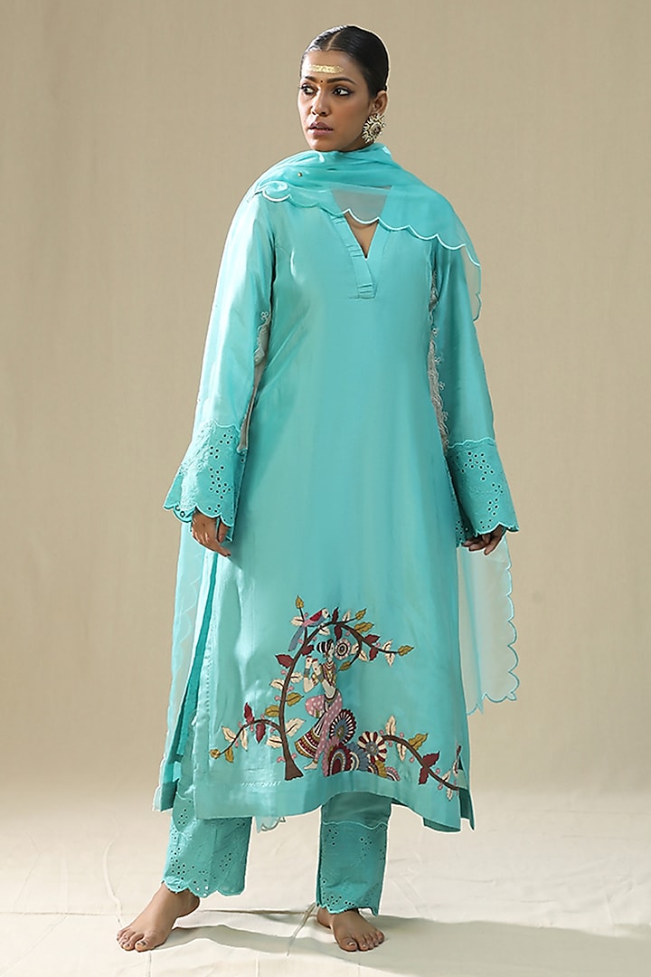 Sky Blue Summer Silk Handpainted Kurta Set by Arpita Sulakshana at Pernia's Pop Up Shop