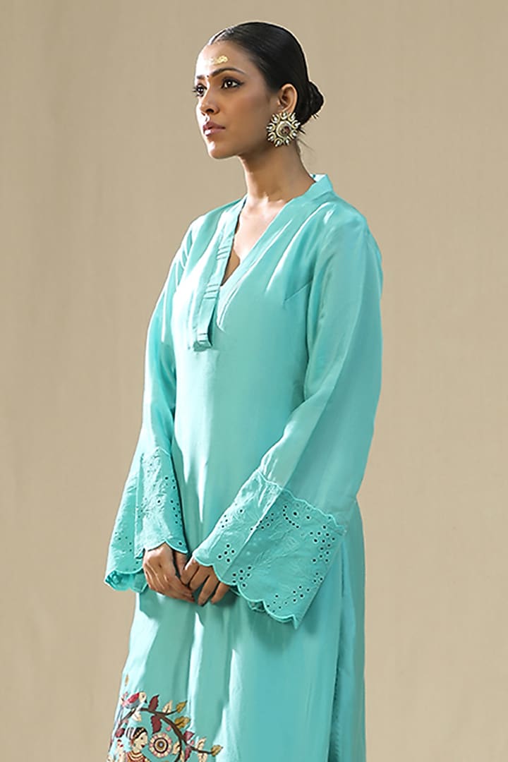 Sky Blue Summer Silk Handpainted Kurta Set by Arpita Sulakshana at Pernia's Pop Up Shop