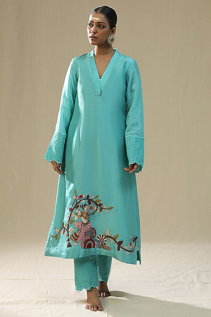 Sky Blue Summer Silk Handpainted Kurta Set by Arpita Sulakshana at Pernia's Pop Up Shop
