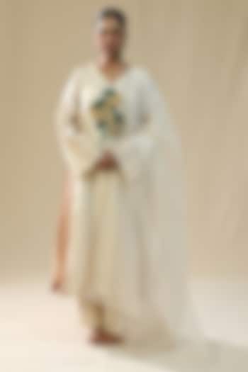 Ivory Summer Silk Handpainted Kurta Set by Arpita Sulakshana at Pernia's Pop Up Shop