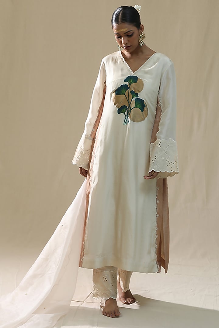 Ivory Summer Silk Handpainted Kurta Set by Arpita Sulakshana at Pernia's Pop Up Shop
