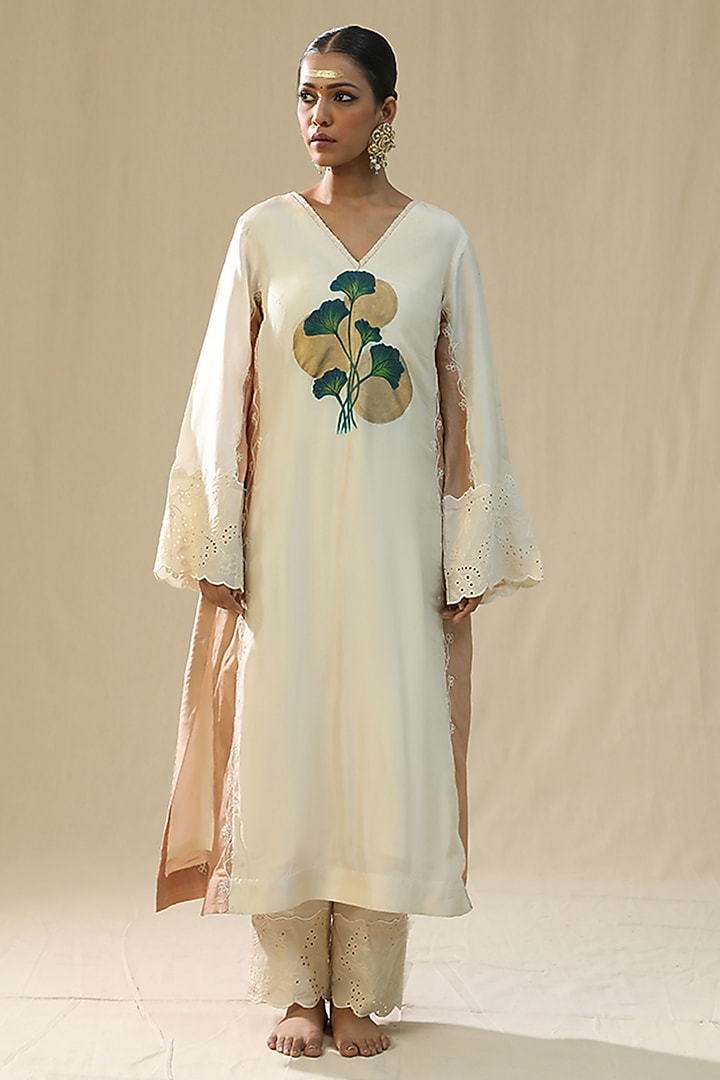 Ivory Summer Silk Handpainted Kurta Set by Arpita Sulakshana at Pernia's Pop Up Shop