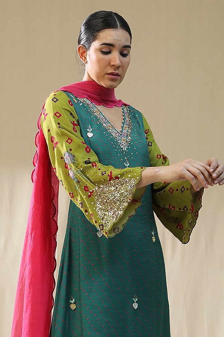 Emerald Green Chanderi Silk A-Line Kurta Set by Arpita Sulakshana at Pernia's Pop Up Shop