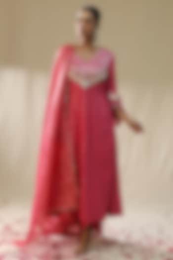 Pink Chanderi Silk Kurta Set by Arpita Sulakshana at Pernia's Pop Up Shop