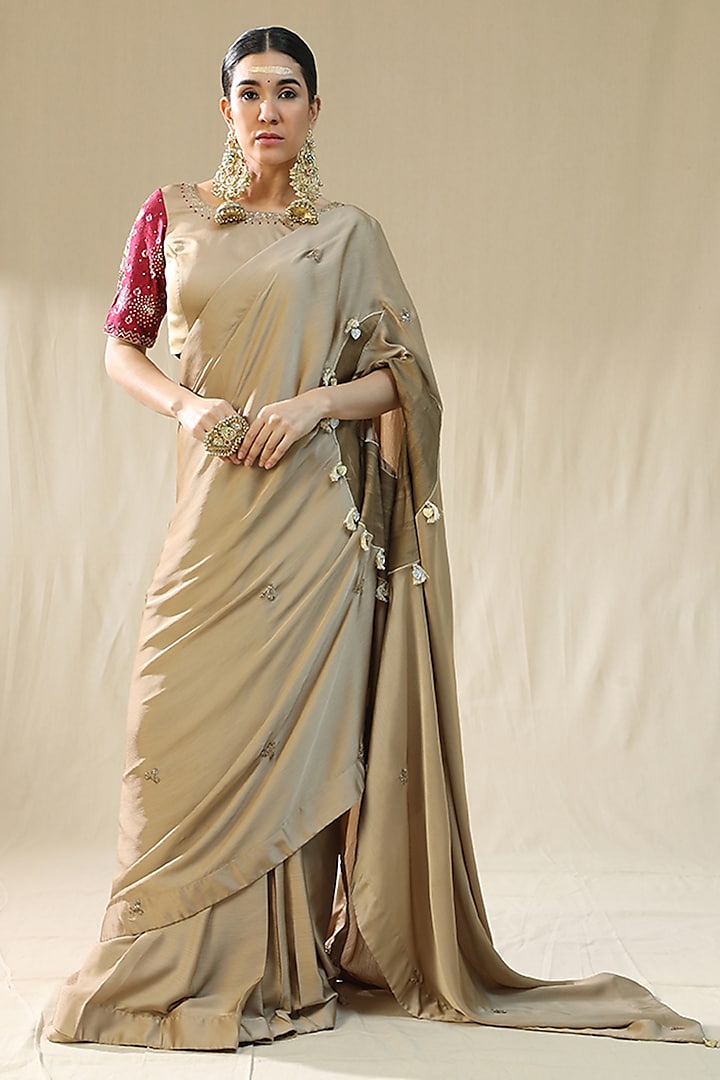 Golden Chiffon Silk Pre-Stitched Party Wear Saree Set by Arpita Sulakshana at Pernia's Pop Up Shop