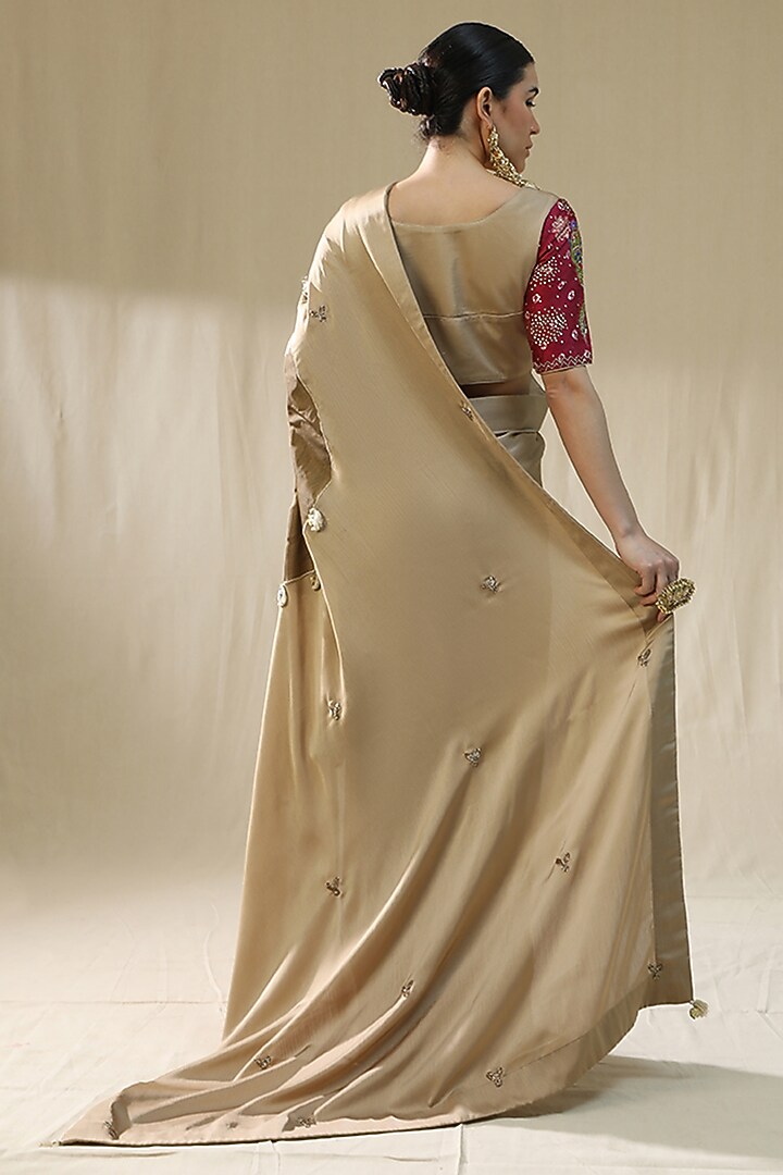 Golden Chiffon Silk Pre-Stitched Wedding Saree Set by Arpita Sulakshana at Pernia's Pop Up Shop