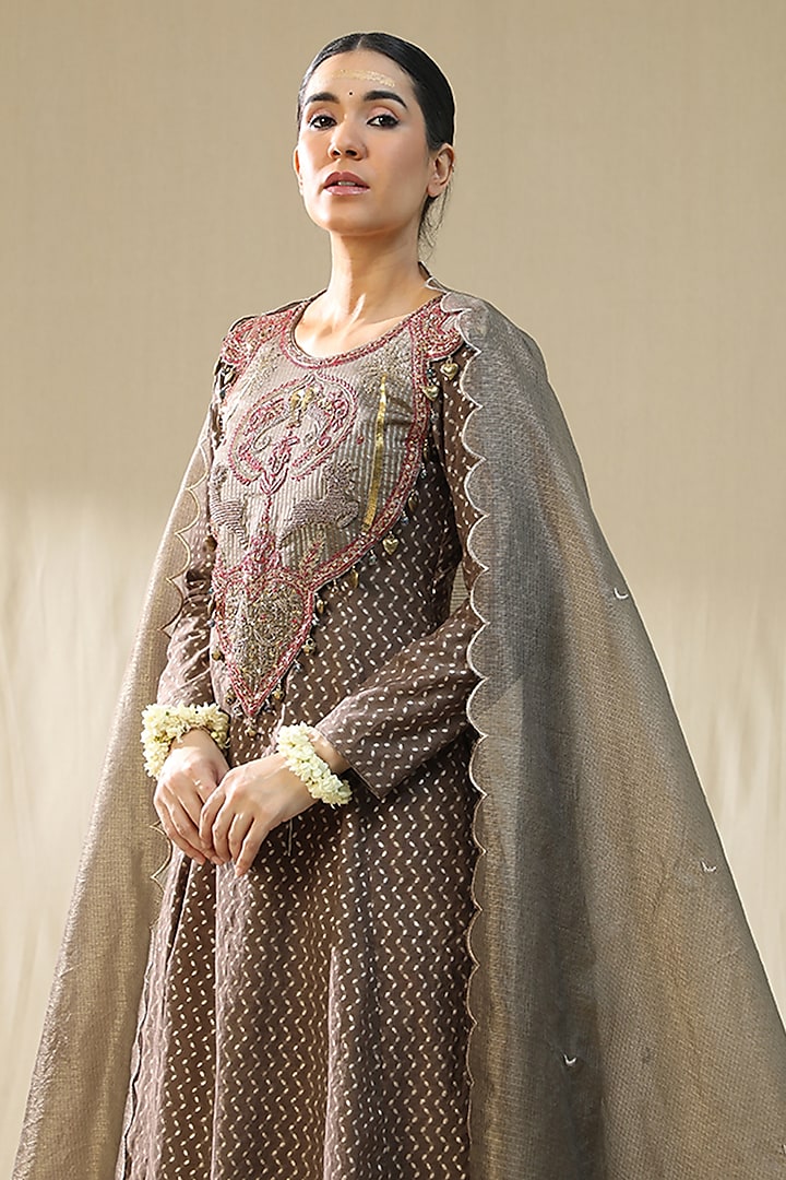 Mocha Colored Chanderi Silk Kurta Set by Arpita Sulakshana at Pernia's Pop Up Shop