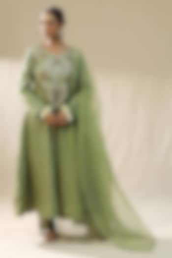Pista Green Chanderi Silk Embroidered Kurta Set by Arpita Sulakshana at Pernia's Pop Up Shop