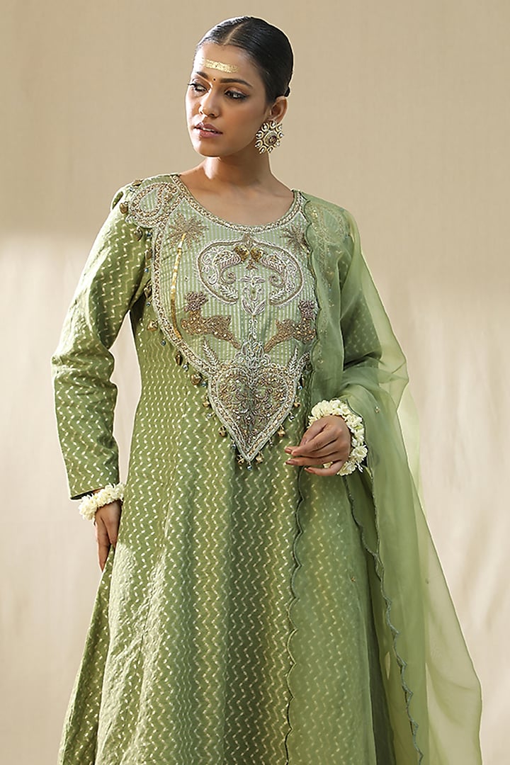Pista Green Chanderi Silk Embroidered Kurta Set by Arpita Sulakshana at Pernia's Pop Up Shop
