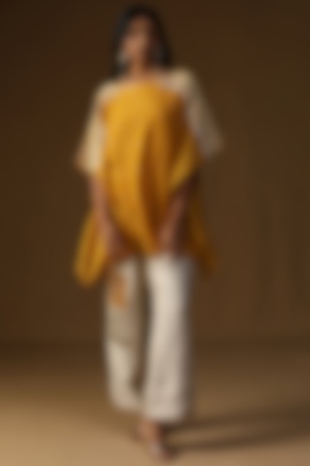 Yellow Mal Chanderi Dori Embroidered Kurta Set by Arpita Sulakshana at Pernia's Pop Up Shop