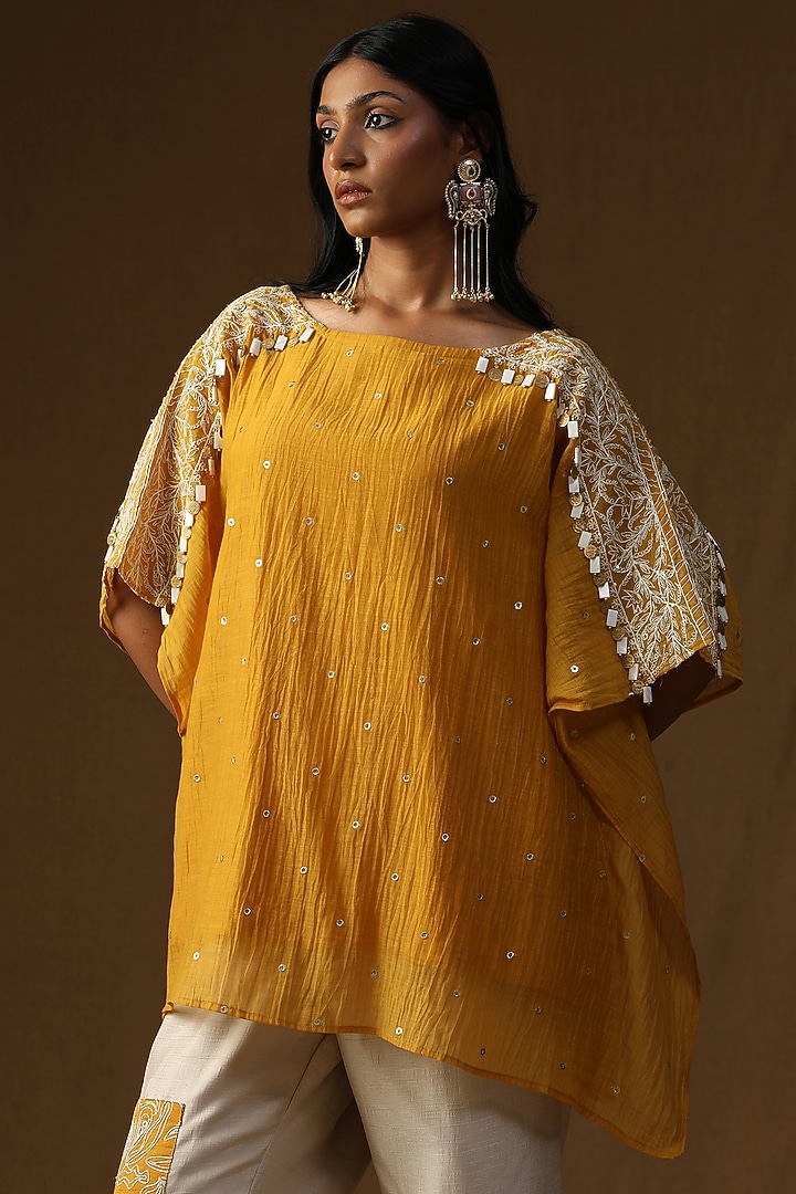 Yellow Mal Chanderi Dori Embroidered Kurta Set by Arpita Sulakshana at Pernia's Pop Up Shop