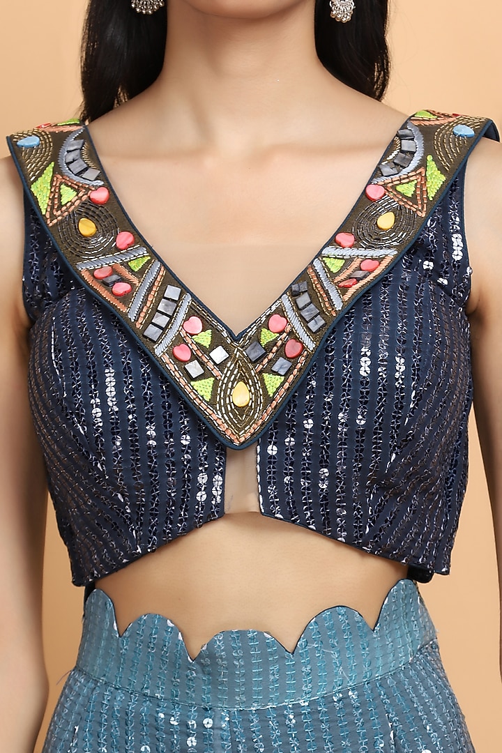 Teal Blue Hand Painted Cape Set by Arpita Sulakshana at Pernia's Pop Up Shop