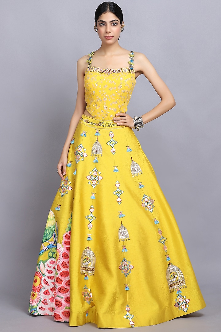 Yellow Embroidered Wedding Lehenga Set by Arpita Sulakshana at Pernia's Pop Up Shop