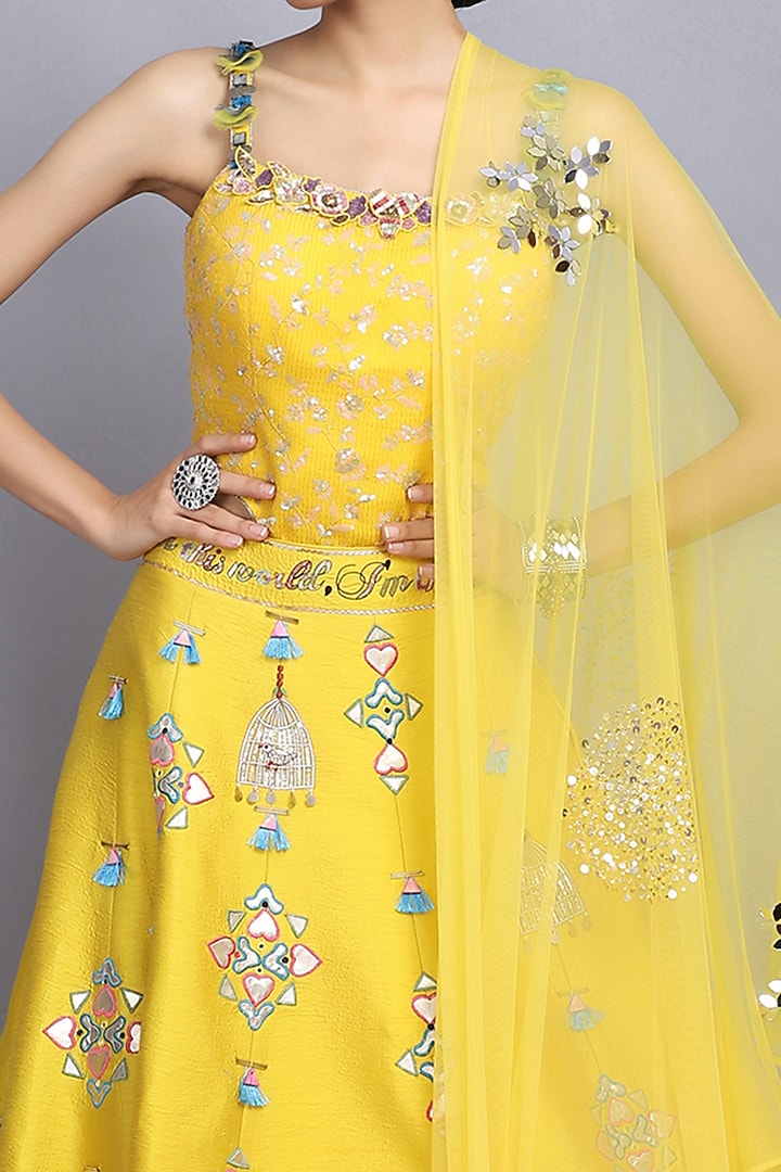 Yellow Embroidered Wedding Lehenga Set by Arpita Sulakshana at Pernia's Pop Up Shop
