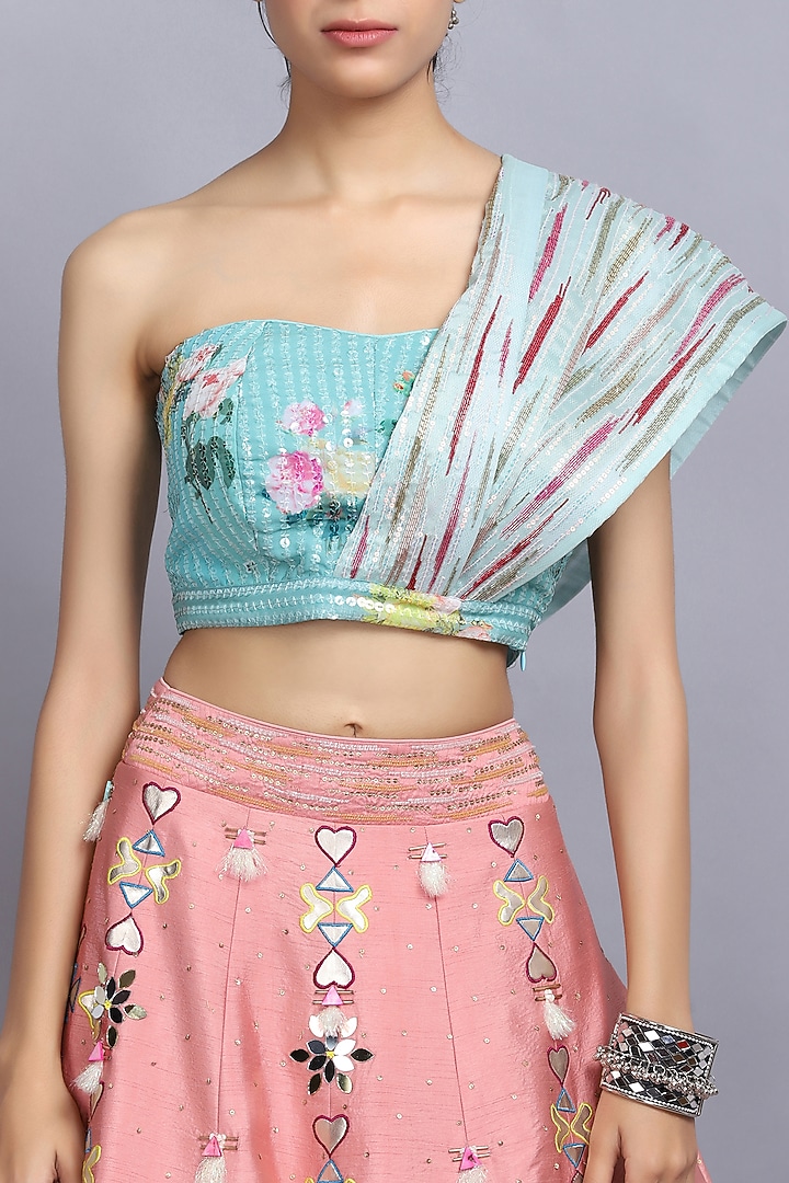 Peach Silk Embroidered Wedding Lehenga Set by Arpita Sulakshana at Pernia's Pop Up Shop