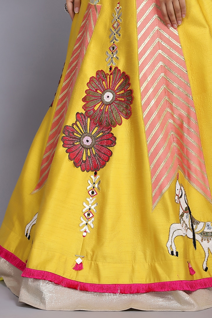 Yellow Embroidered Wedding Lehenga Set by Arpita Sulakshana at Pernia's Pop Up Shop