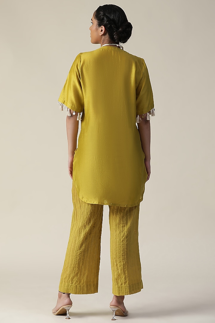 Green Chanderi Silk Handpainted & Embroidered Co-Ord Set by Arpita Sulakshana at Pernia's Pop Up Shop