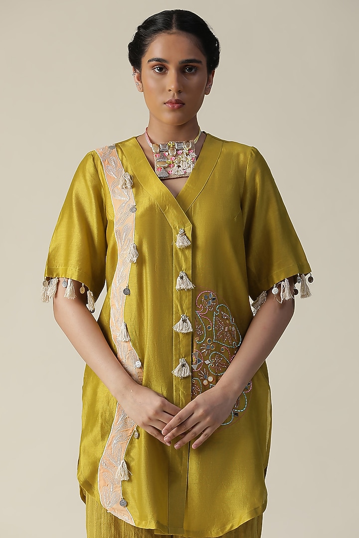 Green Chanderi Silk Handpainted & Embroidered Co-Ord Set by Arpita Sulakshana at Pernia's Pop Up Shop