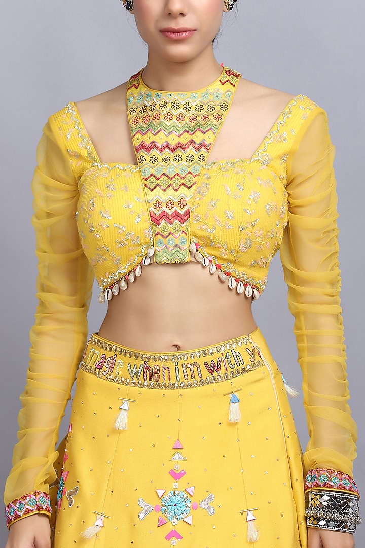 Canary Yellow Hand Painted Wedding Lehenga Set by Arpita Sulakshana at Pernia's Pop Up Shop