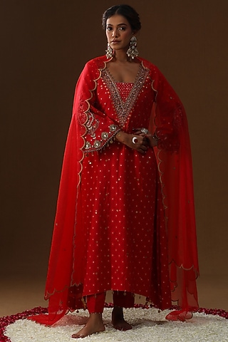Red Chanderi Silk Sequins Embroidered Kurta Set by Arpita Sulakshana