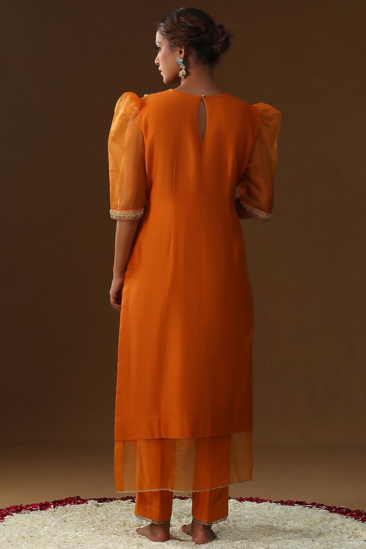 Orange Chanderi Silk Floral Hand Painted Kurta Set by Arpita Sulakshana at Pernia's Pop Up Shop