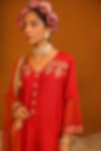 Gold Plated Kundan Polki Choker Necklace In Sterling Silver by Kaari at Pernia's Pop Up Shop