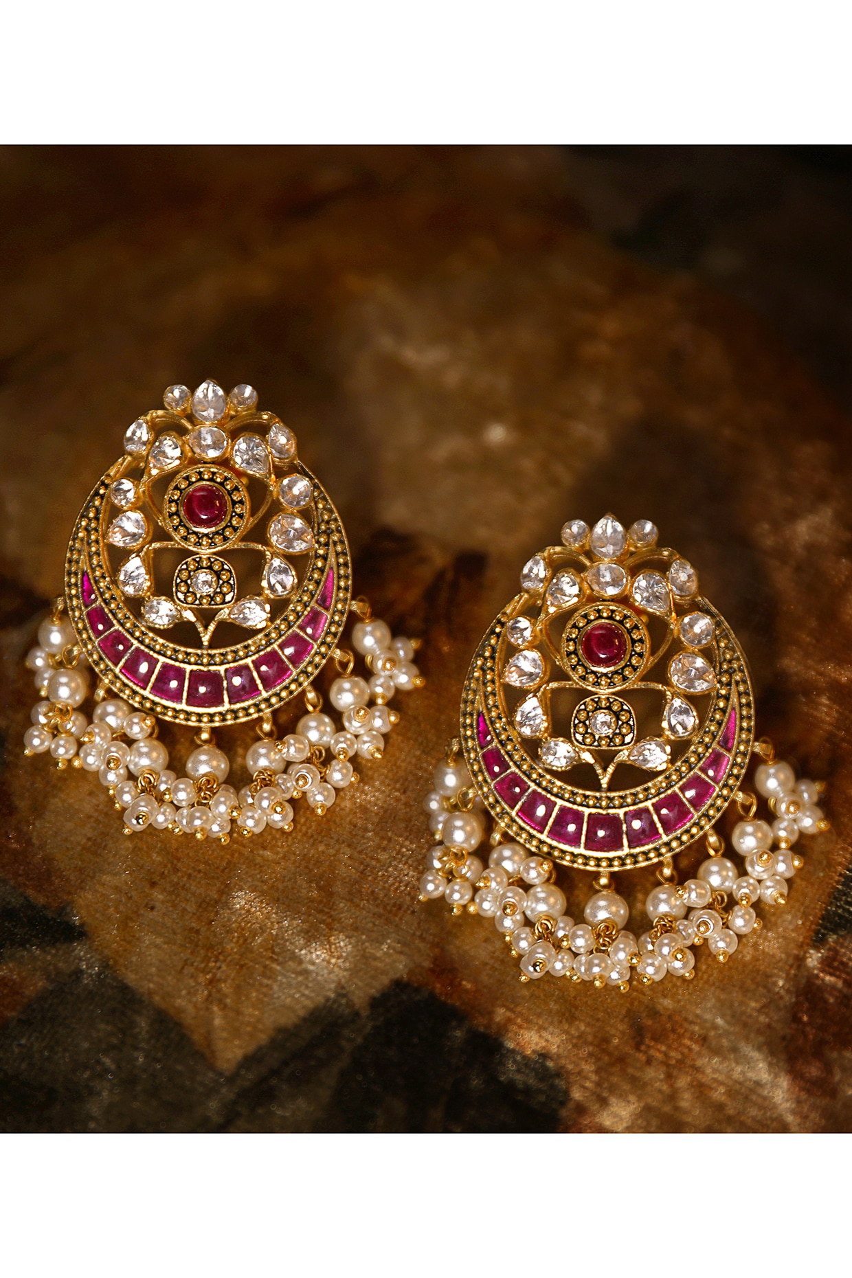 Unleash Your Inner Style with our 18k Diamond Earring  Jewelegance