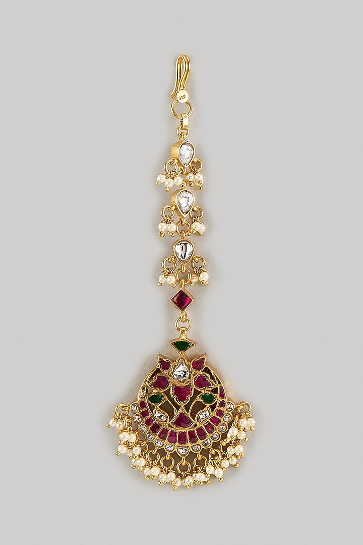 Gold Finish Red Kundan Polki Maangtikka In Sterling Silver by KARISA DESIGNS at Pernia's Pop Up Shop