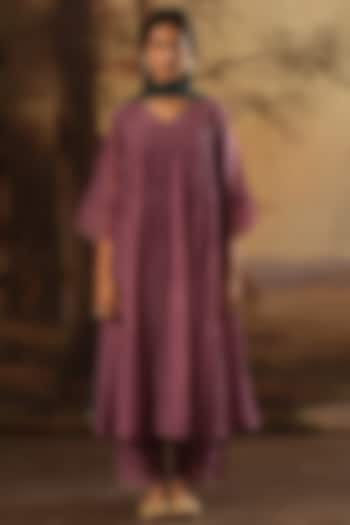 Wine Handwoven Chanderi Silk Embroidered Kurta Set by Karnya at Pernia's Pop Up Shop