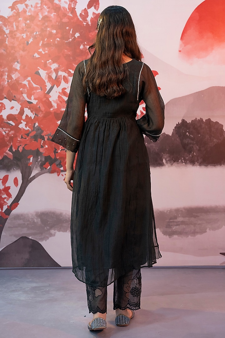 Black Cotton Silk Floral Embroidered Kurta Set by Karnya at Pernia's Pop Up Shop