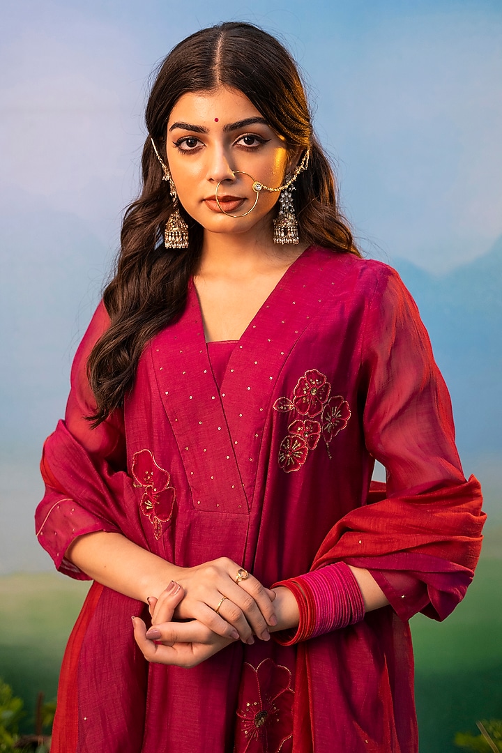 Deep Fuchsia Cotton Silk Floral Embroidered Kurta Set by Karnya at Pernia's Pop Up Shop
