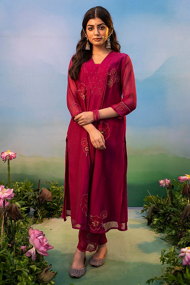 Deep Fuchsia Cotton Silk Floral Embroidered Kurta Set by Karnya at Pernia's Pop Up Shop