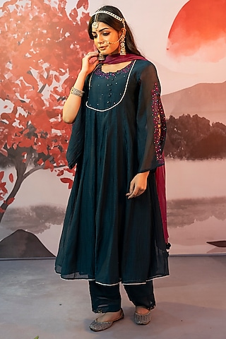 Teal Blue Cotton Silk Thread Embroidered Kurta Set by Karnya