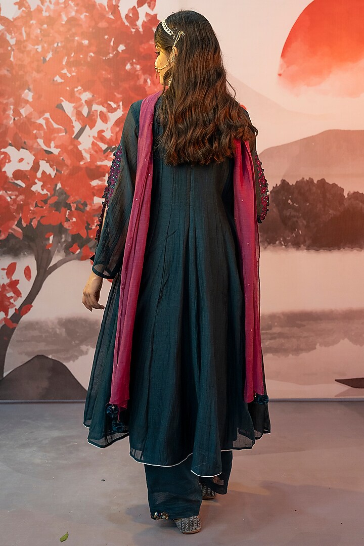 Teal Blue Cotton Silk Thread Embroidered Kurta Set by Karnya at Pernia's Pop Up Shop