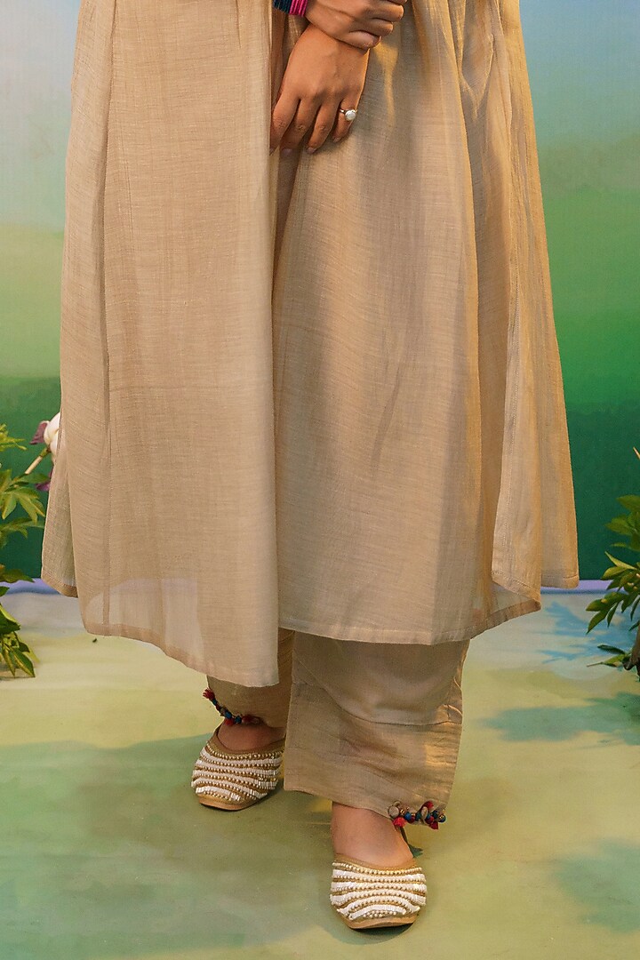 Beige Cotton Silk Thread Embroidered Choga Kurta Set by Karnya at Pernia's Pop Up Shop