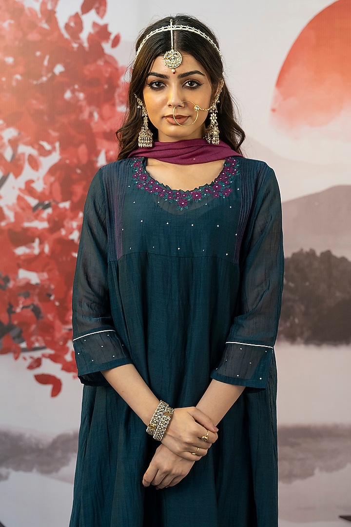 Teal Blue Cotton Silk Hand Embroidered Kurta Set by Karnya at Pernia's Pop Up Shop