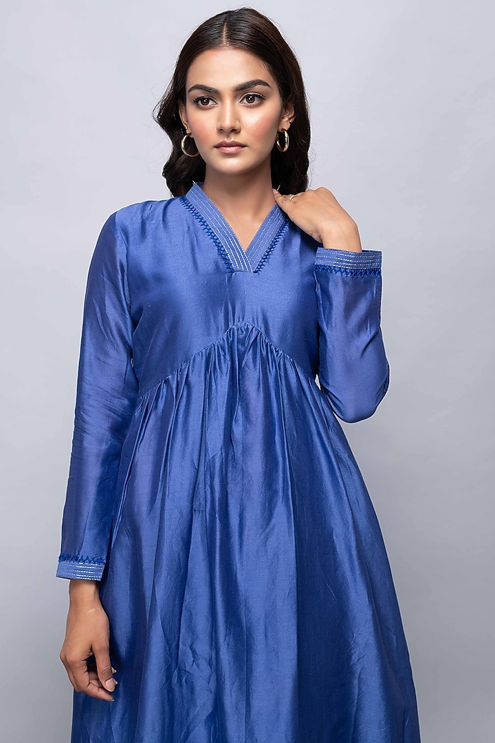 Blue Chanderi Kurta Set by Kalakaari By Sagarika at Pernia's Pop Up Shop