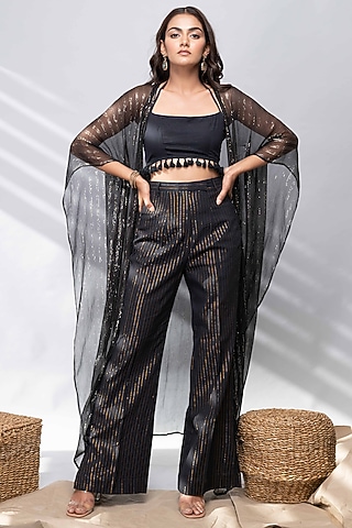 Black Embroidered Kimono Set by Kalakaari By Sagarika