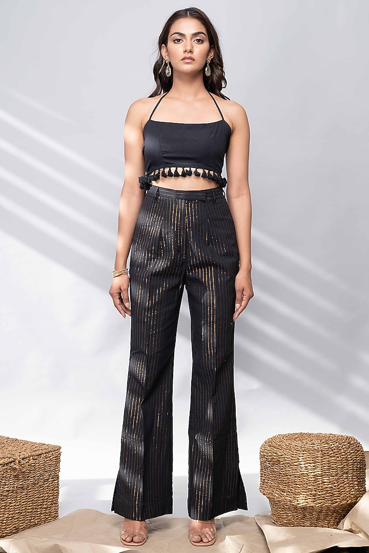 Black Embroidered Kimono Set by Kalakaari By Sagarika at Pernia's Pop Up Shop