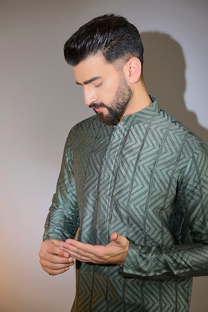 Military Green Silk Thread Embroidered Chikankari Kurta by Kasbah Clothing at Pernia's Pop Up Shop