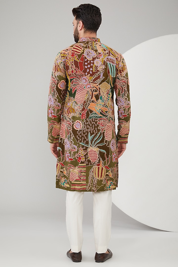 Mehendi Green Abstract Embroidered Kurta by Kasbah Clothing at Pernia's Pop Up Shop