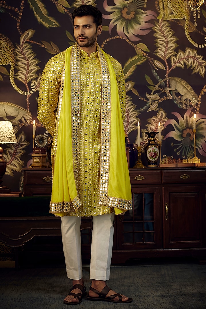 Yellow Silk Mirror Work Kurta With Stole by Kasbah Clothing at Pernia's Pop Up Shop
