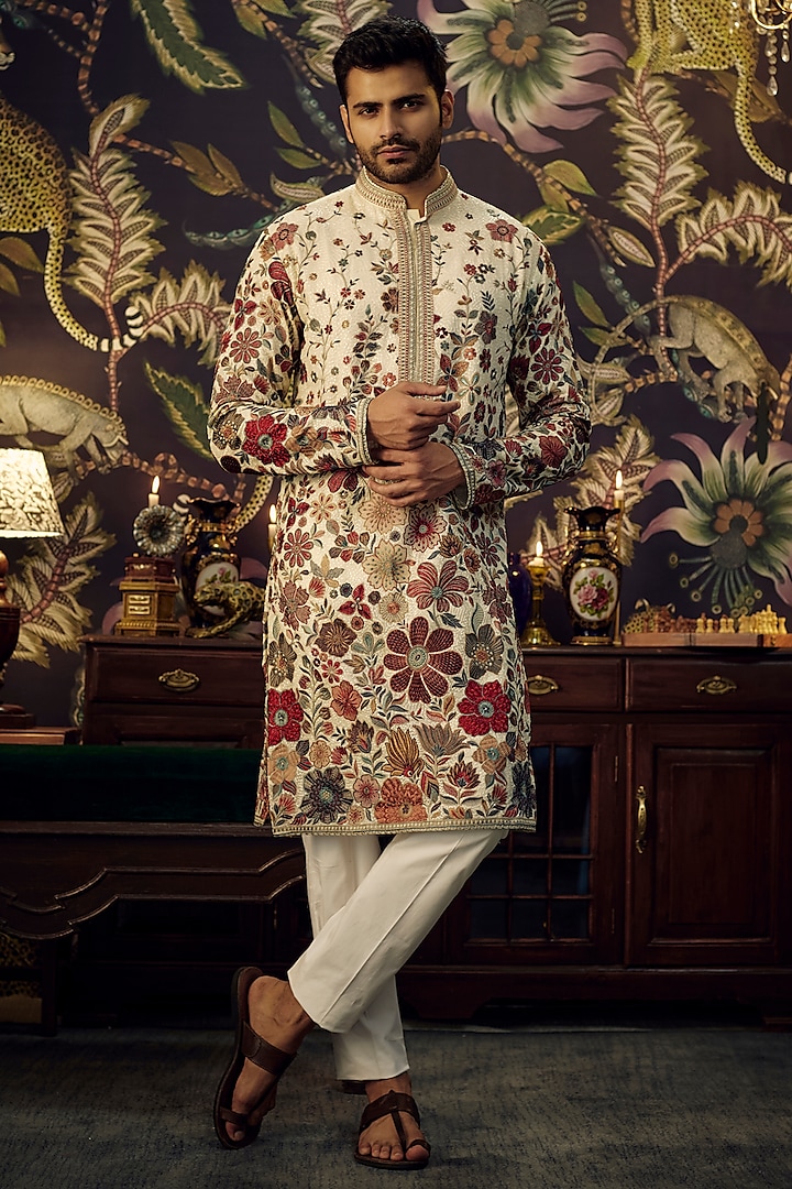 Ivory Georgette Floral Embroidered Kurta by Kasbah Clothing at Pernia's Pop Up Shop
