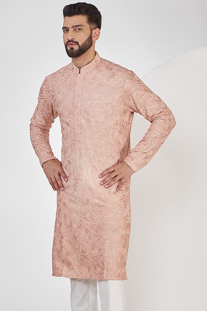 Peach Silk Thread Embroidered Chikankari Kurta Set by Kasbah Clothing at Pernia's Pop Up Shop
