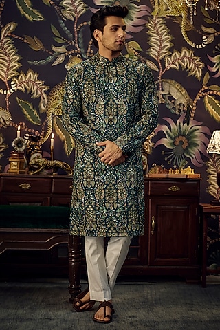 Green Silk Thread Work Chikankari Kurta by Kasbah Clothing