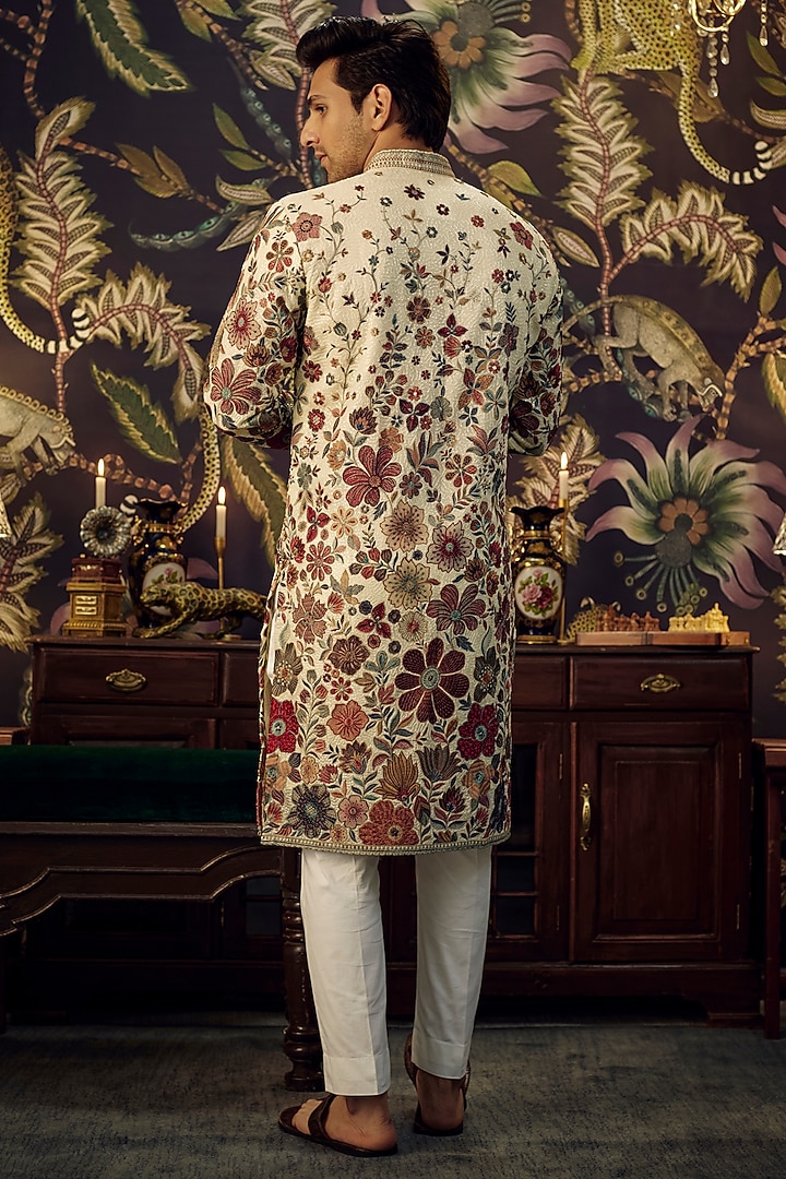 Ivory Georgette Floral Embroidered Kurta by Kasbah Clothing at Pernia's Pop Up Shop