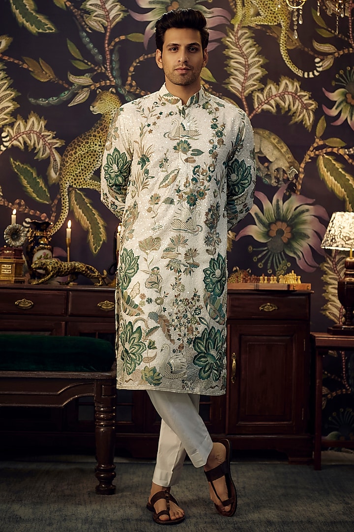 White Georgette Floral Embroidered Kurta by Kasbah Clothing